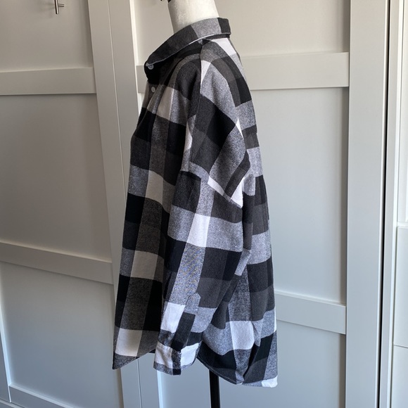 French Connection black and white gingham button up shirt - Picture 4 of 11